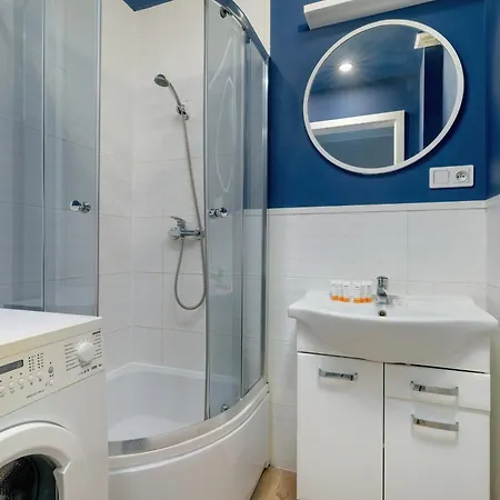 Family Osiedle Rusa By Renters Daire