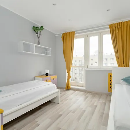 Family Osiedle Rusa By Renters