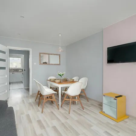 Family Osiedle Rusa By Renters * Poznan